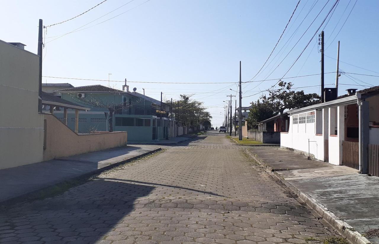 Perto Do Mar E Centro De Ipanema Pontal Pr. 2Dorm Villa Pontal do Paraná Esterno foto